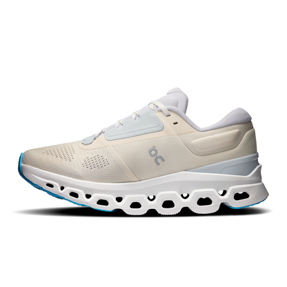 Women's Cloudstratus 3