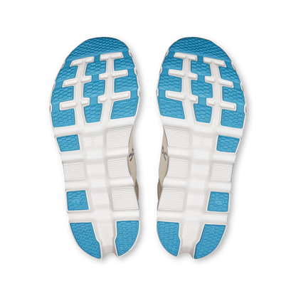 Women's Cloudstratus 3