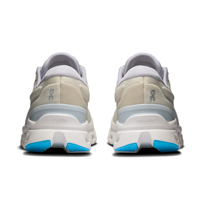 Women's Cloudstratus 3